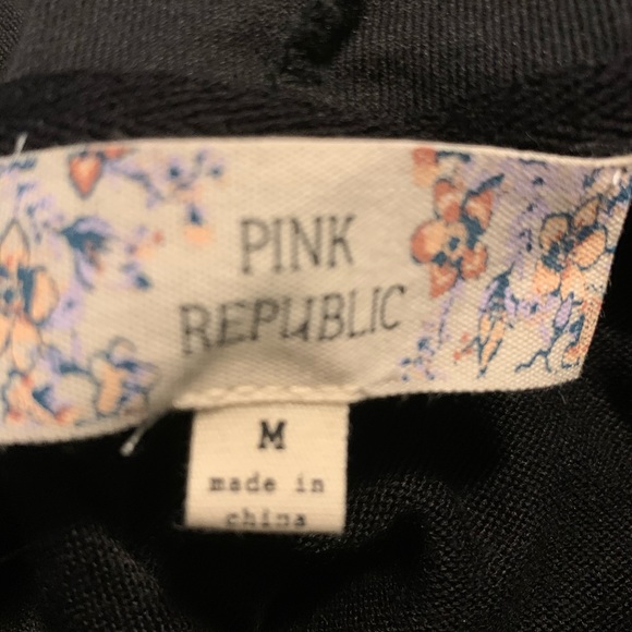 Pink Republic Black Crushed Velour Hoodie Sleeves Knit Top NWT - Picture 8 of 9